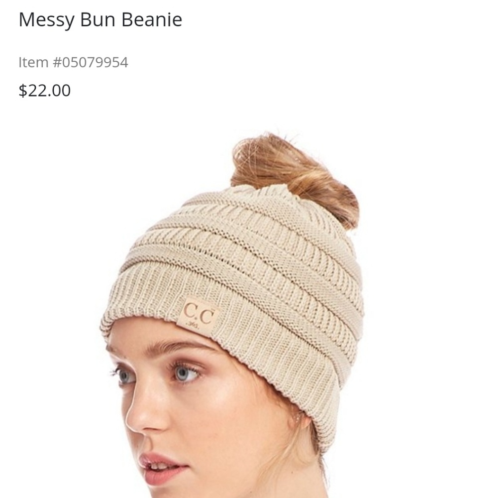 C.C messy bun beanie🍁Fall bundle 3/$20🍁